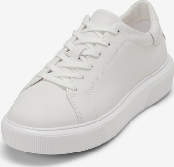 Baskets basses Marc O'Polo en blanc : devant