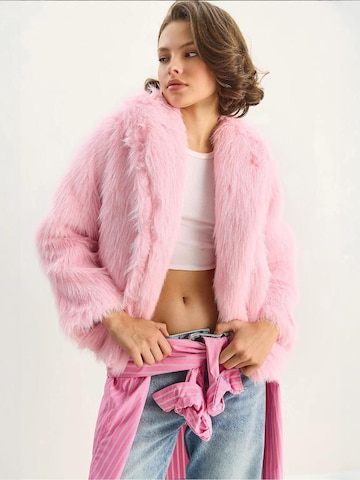 Giacca di mezza stagione 'Kunstpelzmäntel' di Bianco Lucci in rosa