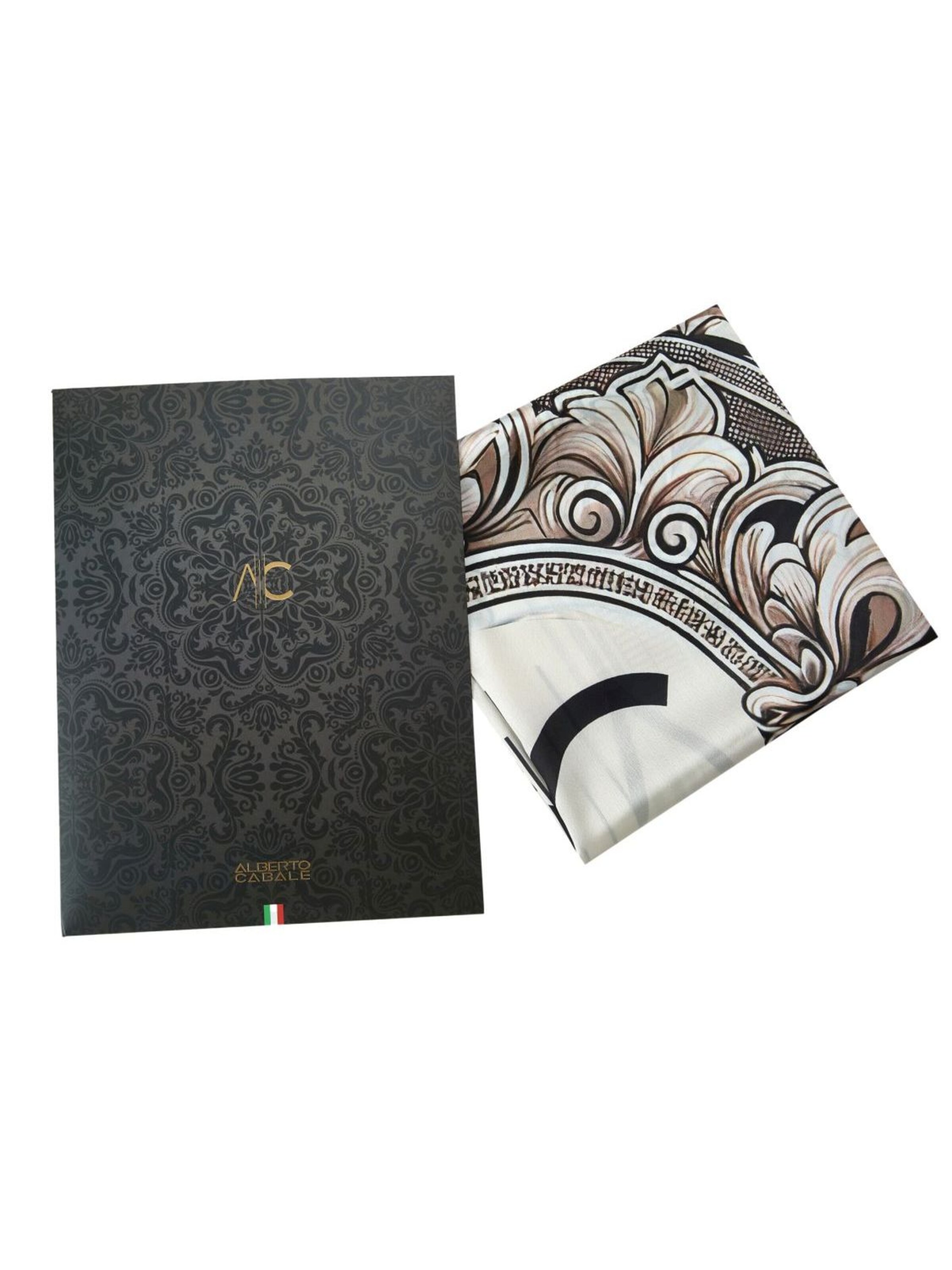 Sciarpa 'Grand carré de soie Authentic Zoé' di alberto cabale in grigio