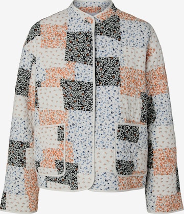 balts PIECES Starpsezonu jaka 'PCRIKKE': no priekšpuses