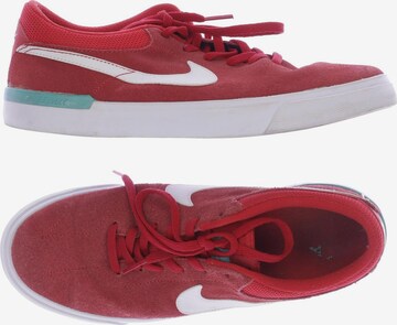 NIKE Sneakers & Trainers in 40 in Red: front
