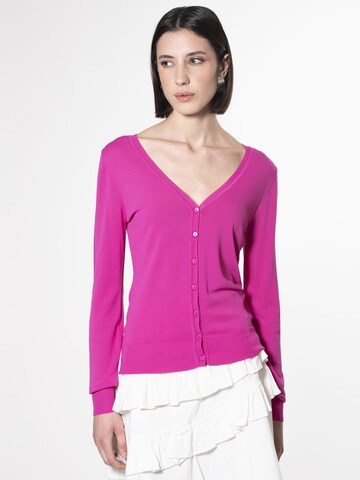 Giacchetta di Influencer in rosa: frontale