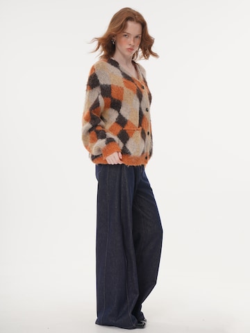 yoligex Pullover 'V-neck Argyle Knit Cardigan - Orange' i orange