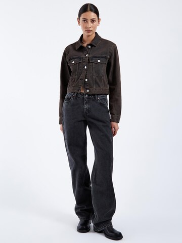 Dr. Denim Tussenjas 'Becky' in Bruin