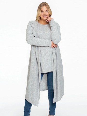 Yoek Knit Cardigan in Grey: front