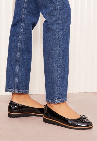 Ballerina di Friends Like These in nero