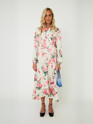 Rochie ' Larecras ' de la Crās pe roz: față