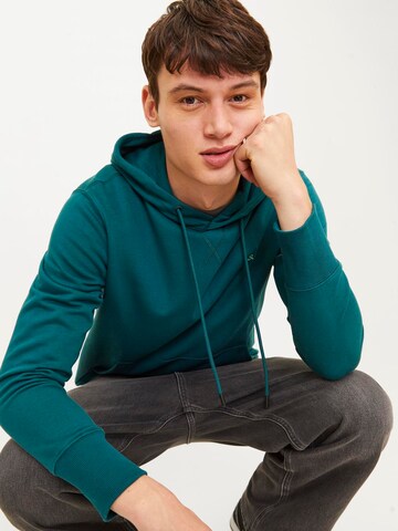 Sweat-shirt 'JJEPAULOS' JACK & JONES en vert