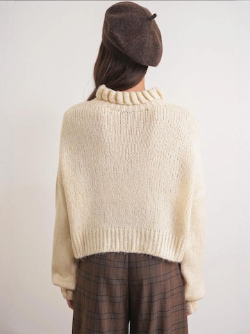 Pullover di MixRay in beige