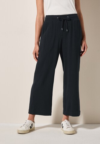CECIL Loose fit Pants in Black: front
