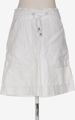Closed Skirt in XS in White: front