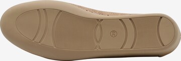 Usha Ballet Flats in Beige