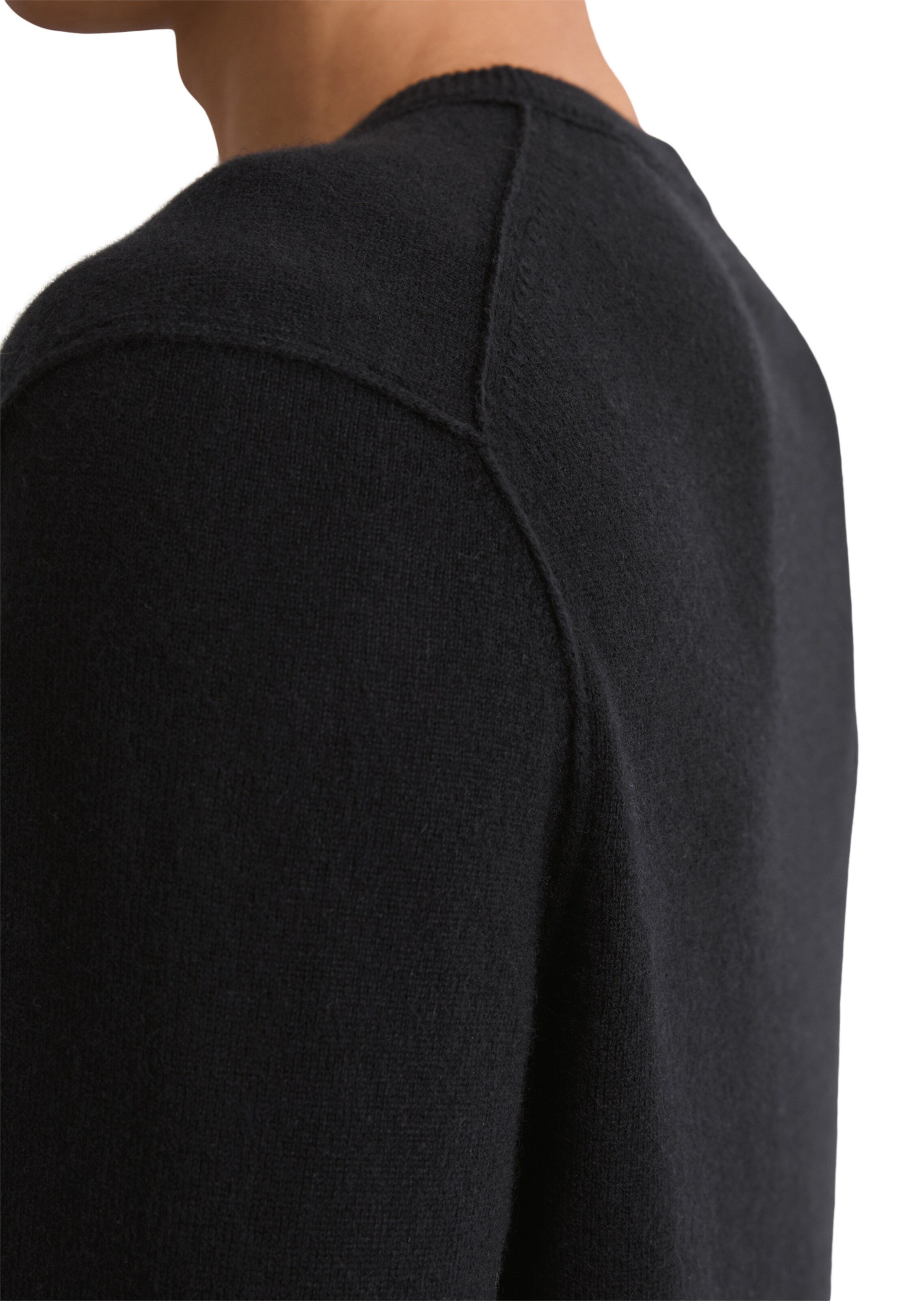 Marc O'Polo Sweater in Black