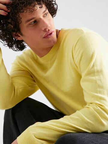 Pull-over 'Billy' INDICODE JEANS en jaune