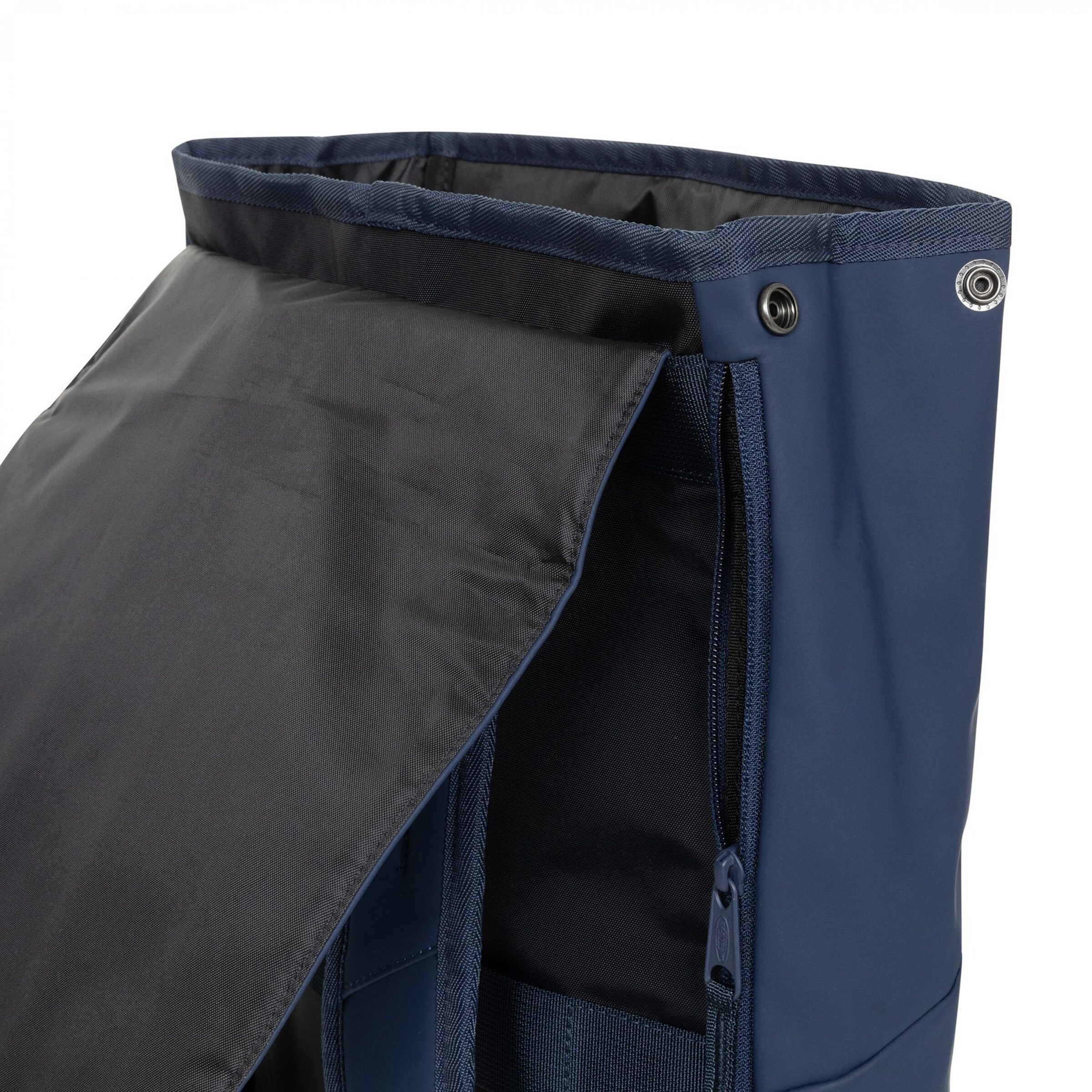 EASTPAK Rucksack 'Yarin' in Blau