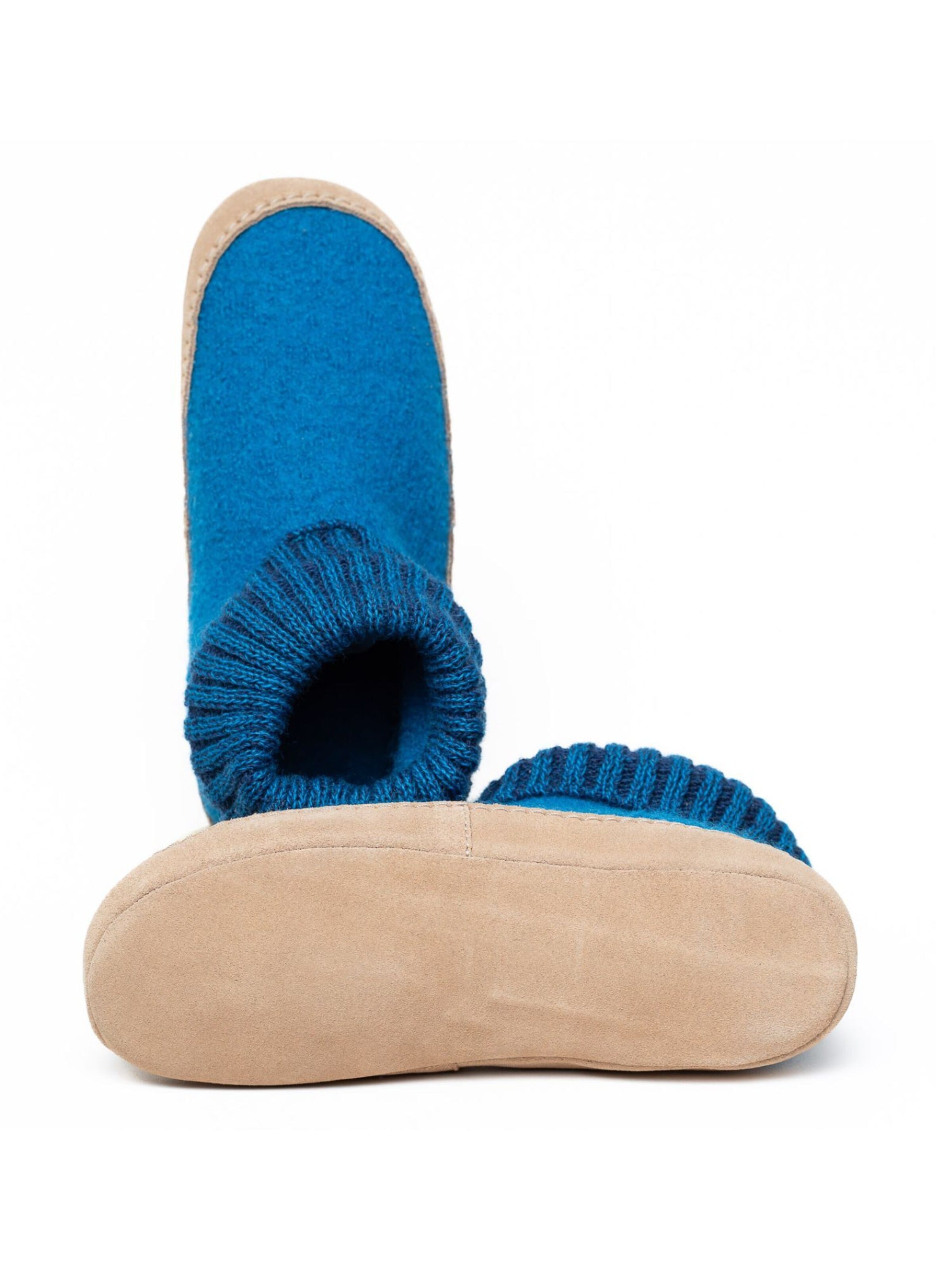 Gottstein Slippers 'Hüttenschuhe Dakota' in Blue