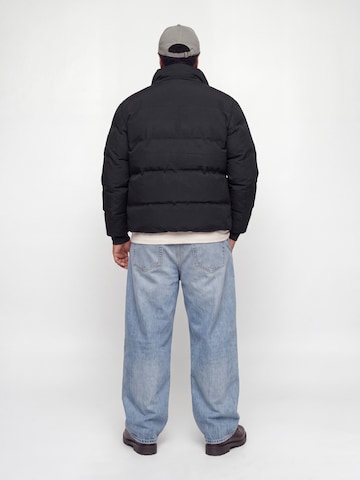 Giacca invernale di Jack & Jones Plus in nero