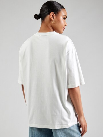 Love Scars T-Shirt in Weiß