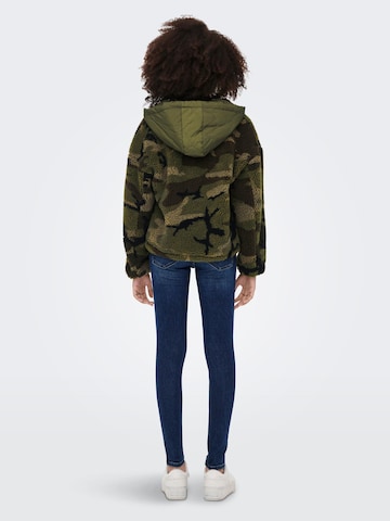 ONLY Between-Season Jacket 'Vilma' in Green