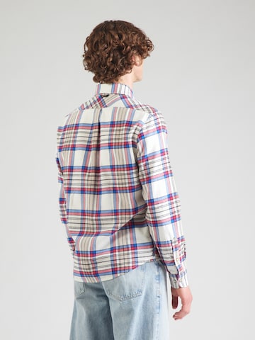 NAPAPIJRI - Ajuste regular Camisa 'G-TREKKING' en blanco: atrás
