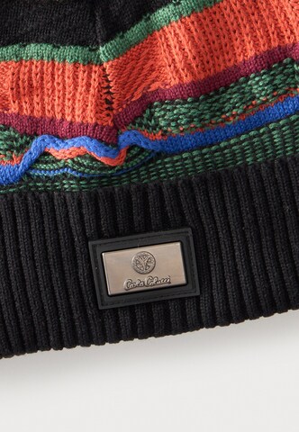 Carlo Colucci Beanie in Black: front