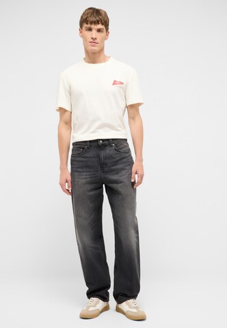 MUSTANG Loosefit Jeans in Schwarz: Vorderseite