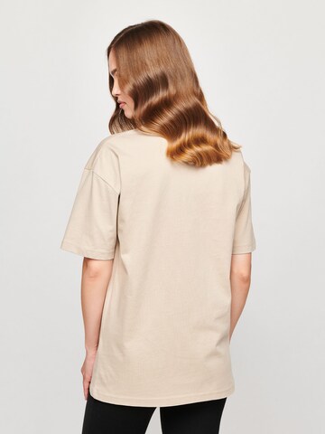 ABOUT YOU x StayKid Shirt 'KOLUMNA' in Beige: back