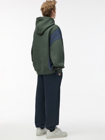 Sweat-shirt Pull&Bear en vert