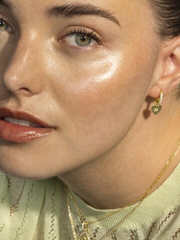 Luxenter Earrings 'SAITA' in White: front