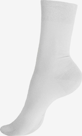 Chaussettes 'Finest Cotton' KUNERT en blanc : devant