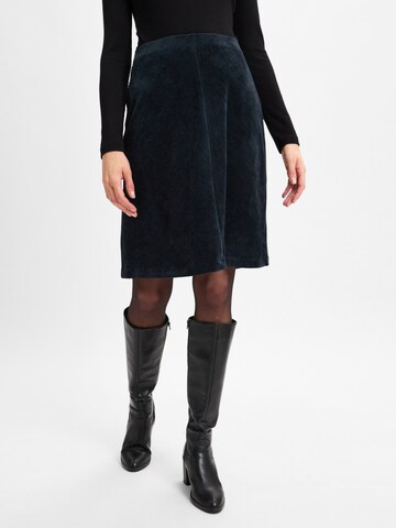 Marie Lund Skirt in Blue: front