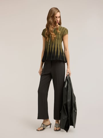 regular Pantaloni di MOTIVI in nero