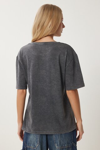 Happiness İstanbul Shirt in Grey