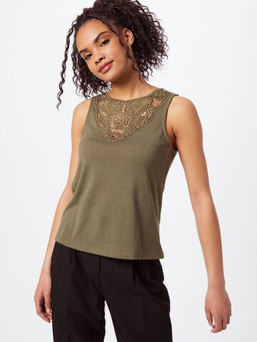 ONLY Top in Green: front