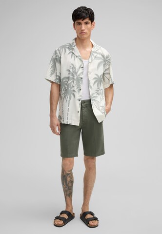 STRELLSON Slimfit Shorts 'Crush' in Grün