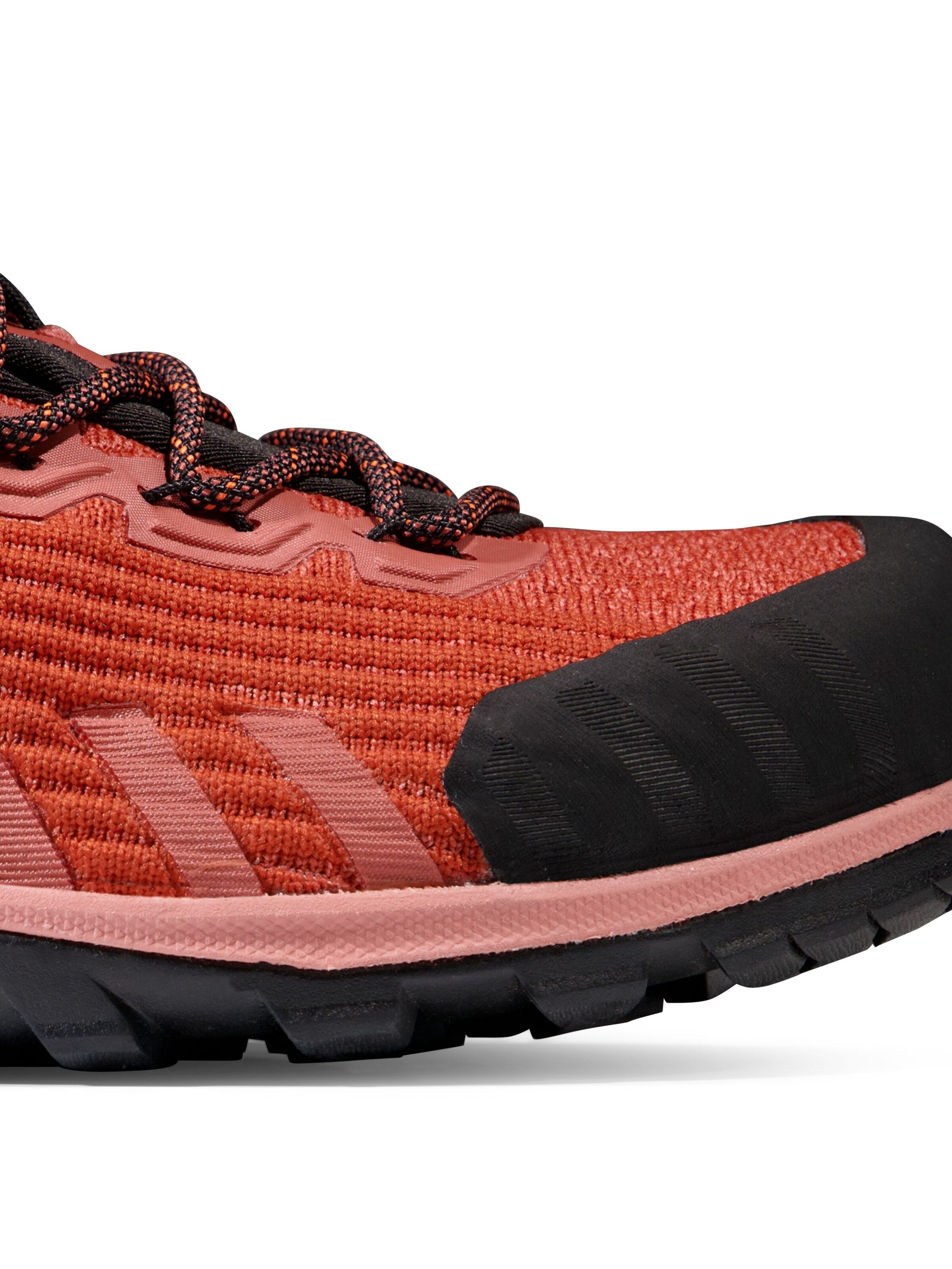 MAMMUT Flats in Orange