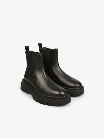 Scalpers Chelsea boots in Black