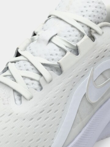 NIKE Маратонки за бягане 'DOWNSHIFTER 14' в бяло