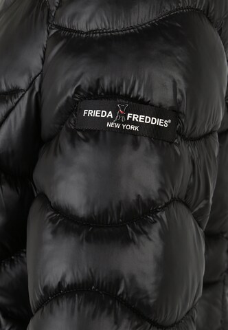 Frieda & Freddies NY Tussenjas in Zwart