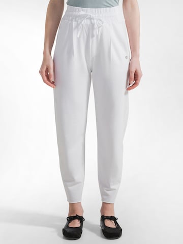 Tapered Pantaloni con pieghe di DEHA in bianco: frontale