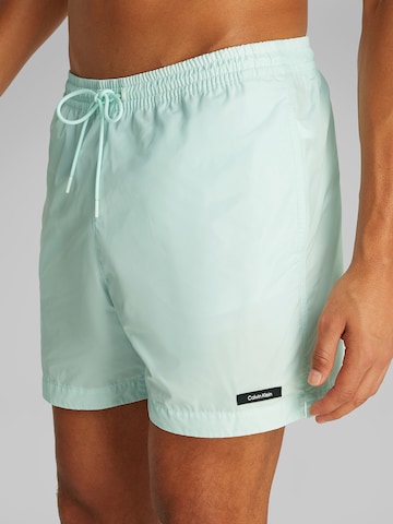 Pantaloncini da bagno 'Essentials' di Calvin Klein Swimwear in verde