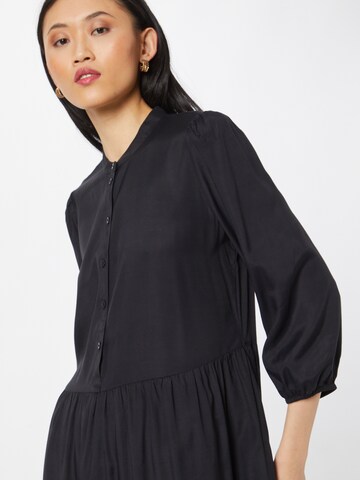 Robe-chemise ESPRIT en noir