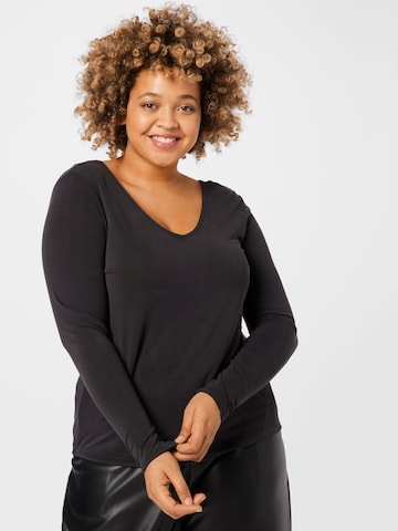 T-shirt Vero Moda Curve en noir : devant