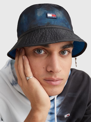 Tommy Jeans Hat 'Adventure' in Blue: front