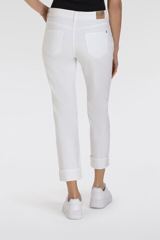 MAC Regular Jeans 'Sue' in Weiß