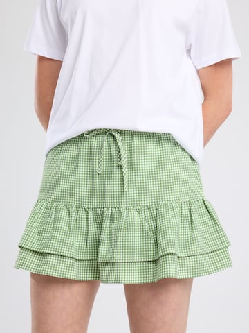 America Today Skirt in Green: front
