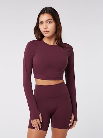 YO-GAYA Sporttop in Rood: voorkant