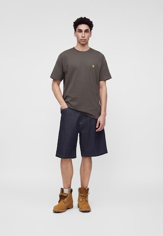 Carhartt WIP Tričko 'Chase' - Hnedá