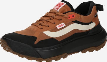 Sneaker bassa 'MTE Crosspath' di VANS in marrone: frontale