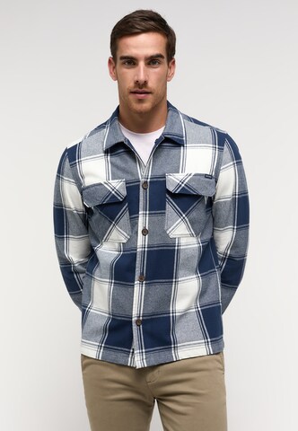 MUSTANG Regular fit Button Up Shirt in Blue: front